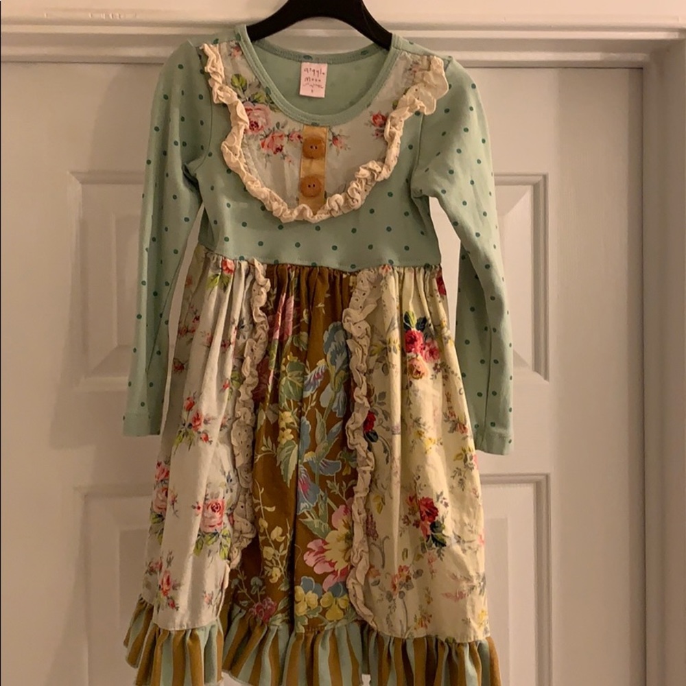 Giggle Moon girls dress- adorable!
